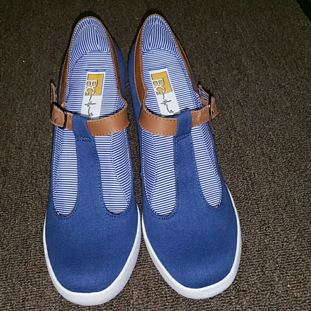 Shoes - Picture 3 of 3